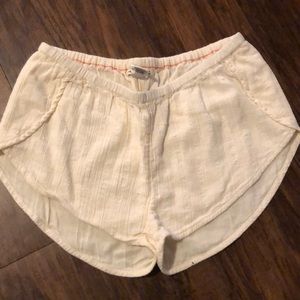 Billabong linen shorts